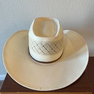 Biggar Hat